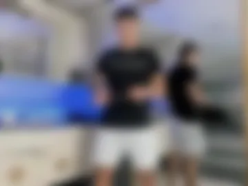 cristopher_strong webcam preview
