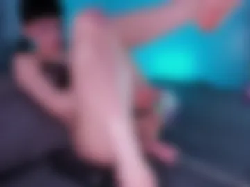 crystalbloomm photo 4