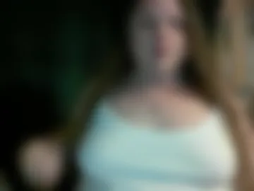 crystalizzzee live webcam preview