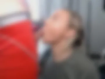 cumguzzlingskank photo 3