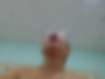 cumontitsxxx photo 6