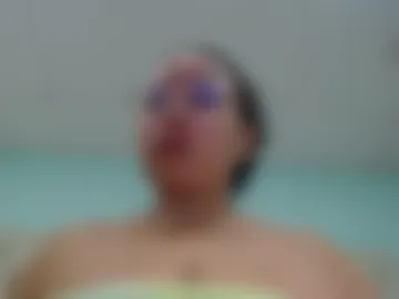 cumontitsxxx photo 5