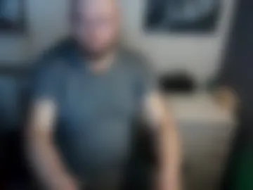 curious_one_germ live webcam preview