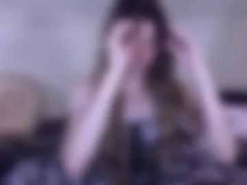 curiousalice92 live webcam preview