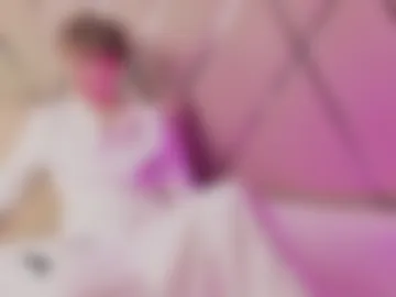 curlytwinkboy webcam preview