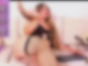 curvy_emmy webcam preview
