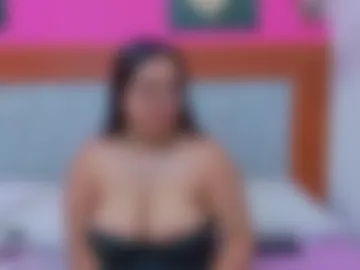 curvybuffgirl photo 7