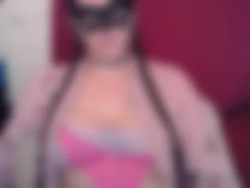 curvygamerceline photo 5