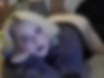 curvygothfemboy webcam preview