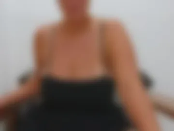 curvyjules69 photo 3