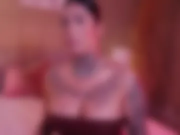 curvyliciouss photo 3