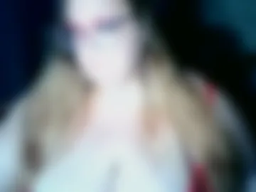 curvywillow live webcam preview