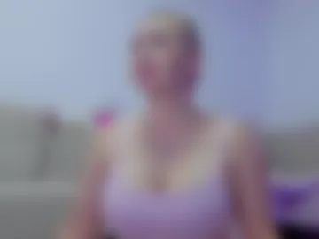 cute_blondiex webcam preview