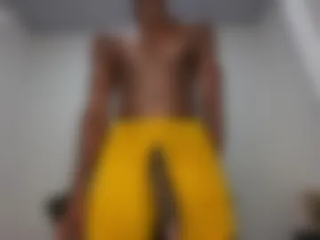 cute_boy_24cm webcam preview