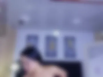 cutepetitee webcam preview