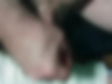 dadddyneedsyourholes live webcam preview