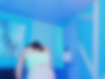 dahianeconnor photo 3