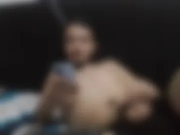 dani_42017 live webcam preview