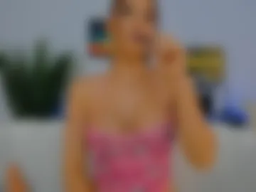 danielaaida photo 3