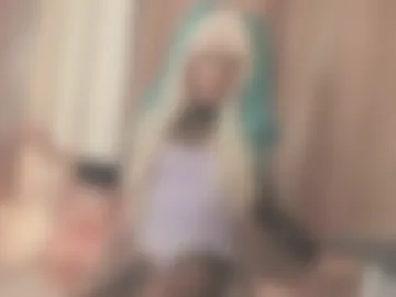 danielamay00 photo 3