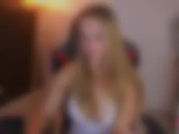 danikadillan photo 9