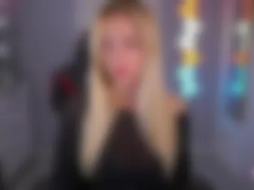 danikadillan photo 6