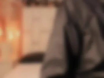 daphne_and_roger photo 4