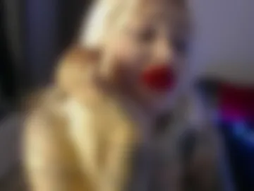 deewhitee photo 7