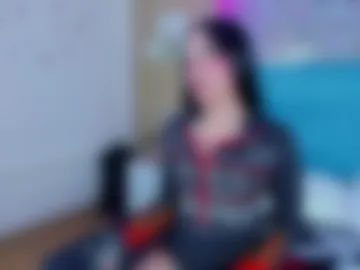 delphine_doll photo 4