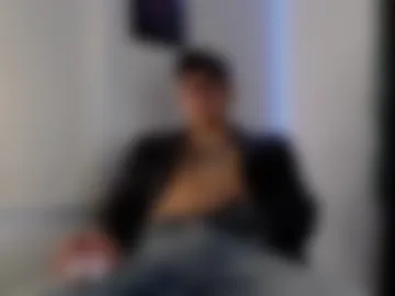 derek_moon04 live webcam preview