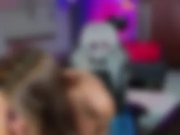 derrick_and_brittany webcam preview