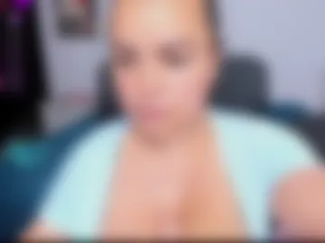 desirehugeboobs4you photo 5