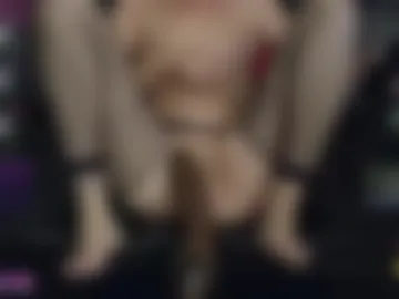 deviantdevotion live webcam preview