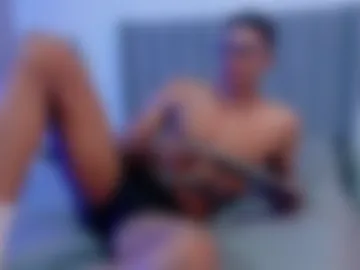 dhann2c_77 live webcam preview
