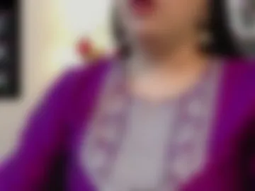 dharanisnisha photo 7