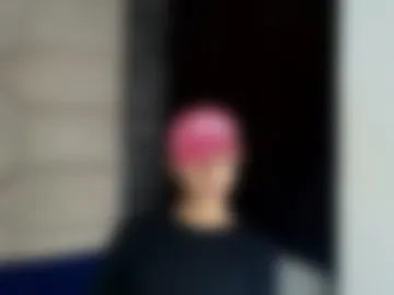 divine____ live webcam preview