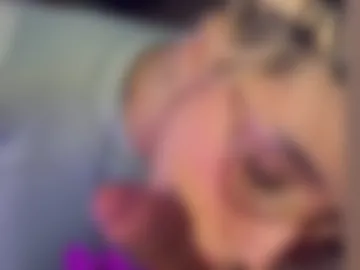 doll_and_sex webcam preview
