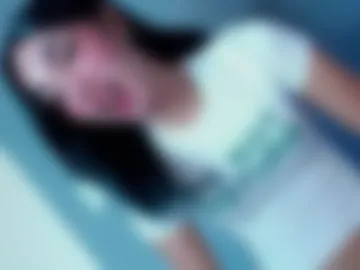 doll_with_desire webcam preview