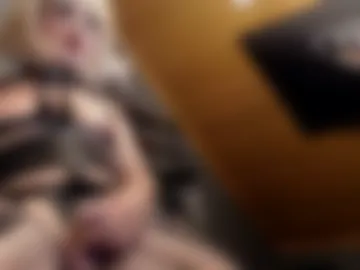 dominatrix100 live webcam preview