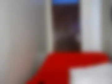 ebonie_petite photo 6