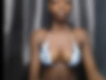 ebony_petitequeen photo 2