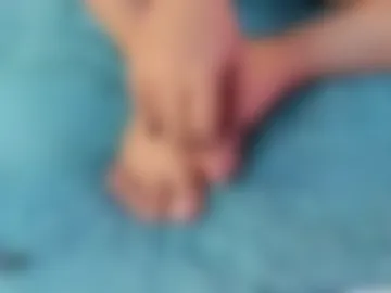 eilin_clio webcam preview