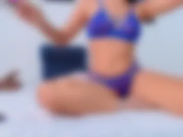 eimy_robertss webcam preview