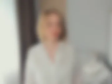 eleanoracatani photo 3