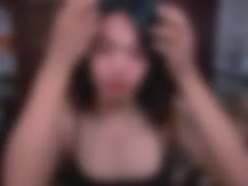 eleanorarmani_ photo 2