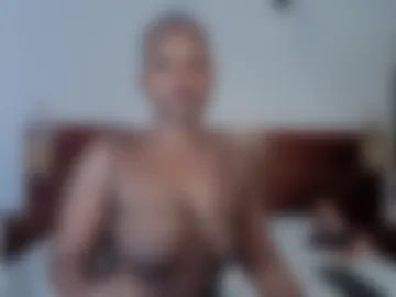 elegant_ebony webcam preview