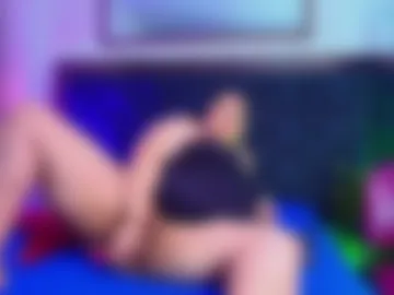 elenna_boobs_ webcam preview