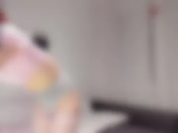 elimeowy webcam preview