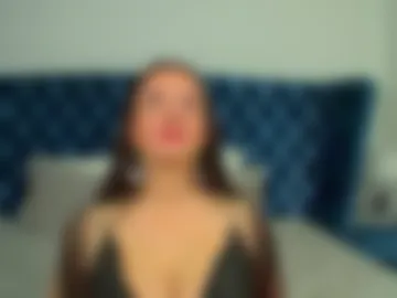 elinabellucci photo 6