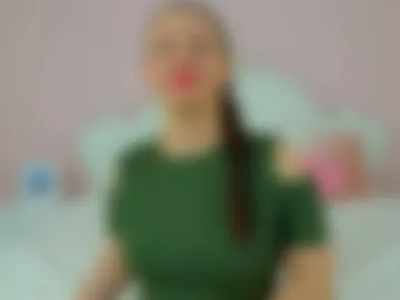 elinabellucci photo 2